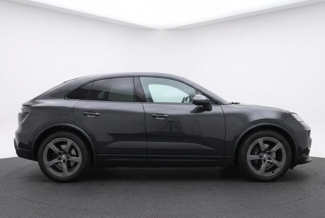 Porsche MACAN Electric 4 100kWh Eerste eigenaar l PASM l Pano l Performance Battery plus l Winterpakket