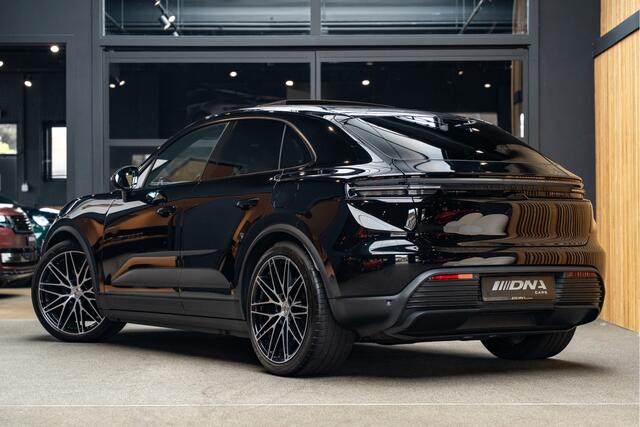 Porsche MACAN 4 22 Inch ACC Pano 4 100 kWh