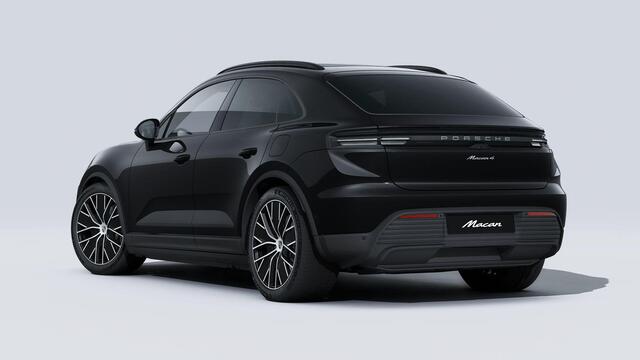Porsche MACAN 4