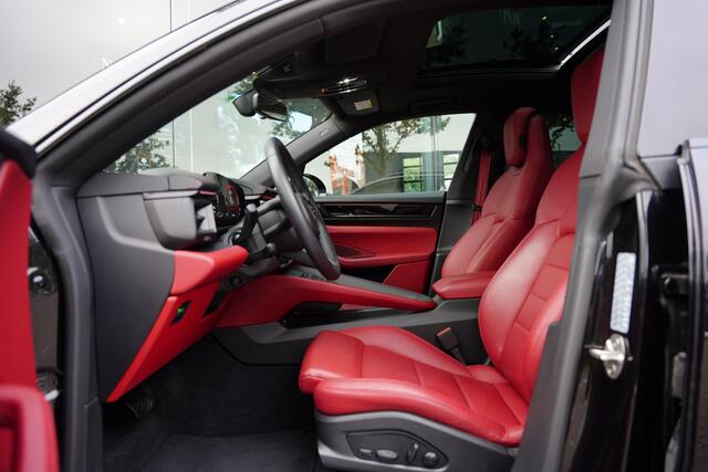 Porsche MACAN 4 100 kWh / NL-Auto / Luchtvering / Bose / 22 Inch