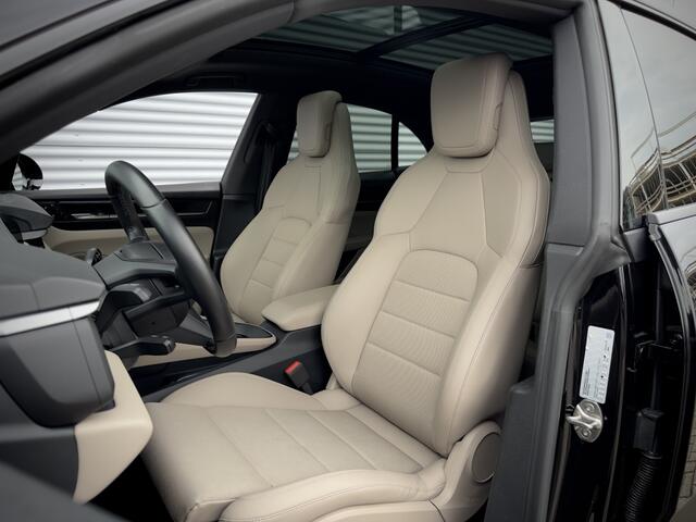 Porsche MACAN 4 100kWh | Pano | Luchtvering | PDLS | Sport Chrono | Bose | 22 inch | NL Auto |