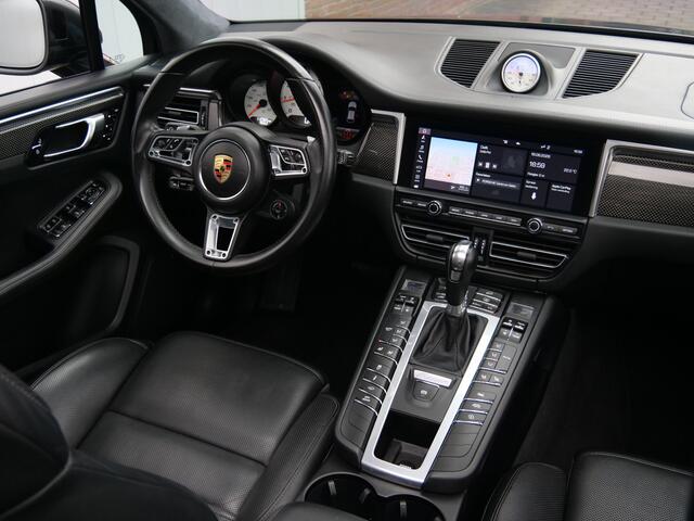 Porsche MACAN 2.9 Turbo 441 Pk Automaat Navi / DAB / Leer / Luchtvering / Pano-dak / Apple Carplay