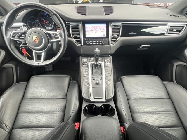 Porsche MACAN 2.0 Panoramadak Elek Sportstoelen Bose Audio Leder 21 Inch Black Turbo Velgen Navigatie Led Getint Glas NL Auto Wit metallic