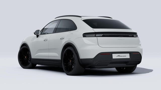 Porsche MACAN 4