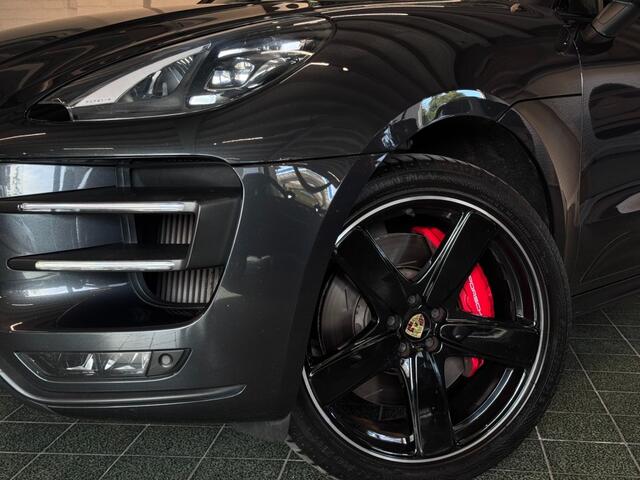 Porsche MACAN 3.6 Turbo Performance Package Pano Chrono Luchtv Ventilatie Sportuitlaat
