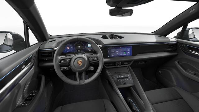 Porsche MACAN 4