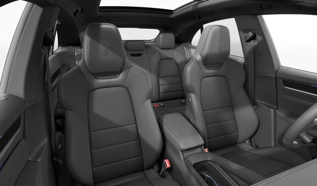 Porsche MACAN 4