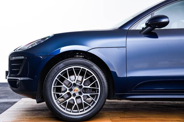 Porsche MACAN 2.0 Panoramadak - Luchtvering - Privacybeglazing - Porsche Entry & Drive - Stoelverwarming voorin - Comfort Memory - Stuurwielverwarming - SportDesign dorpelbekledingen -