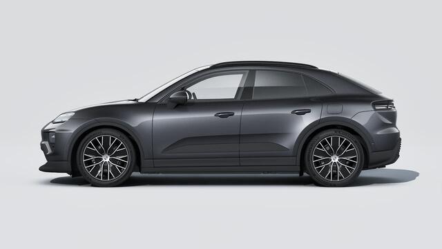 Porsche MACAN 4