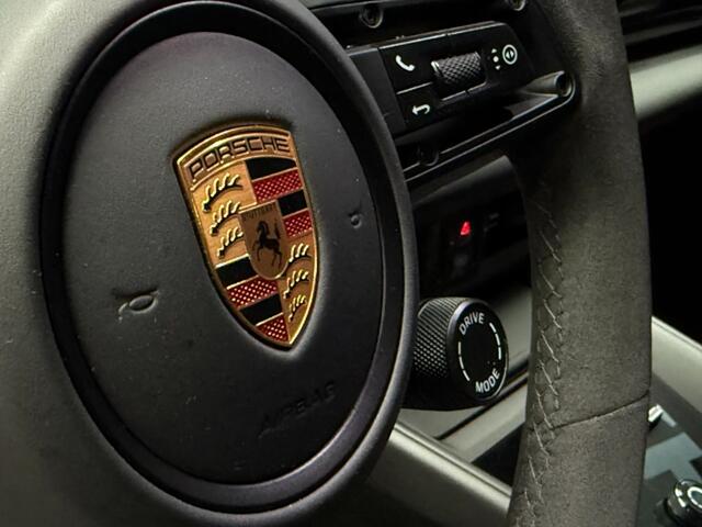 Porsche MACAN 4 Luchtvering trekhaak/bose/panorama/sportsound/Innodrive