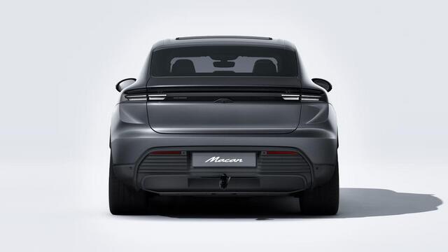 Porsche MACAN 4