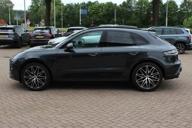 Porsche MACAN 2.0 T / Trekhaak / Panoramadak / Camera / Luchtvering / Keyless / 21'' / Adaptieve Stoelen / Sportchrono / CarPlay / Stoel+Stuurverwarming / Dodehoek / DAB / ACC – foto 7