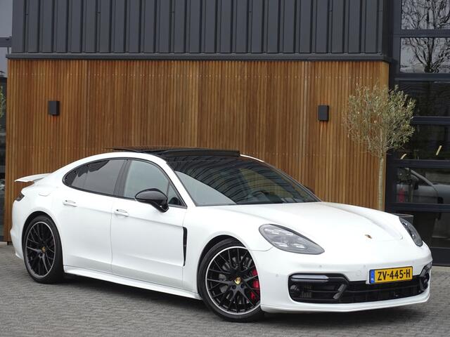 Porsche PANAMERA 4.0 V8 Turbo 550PK / Sport chrono / Alcantara / Bose / LED
