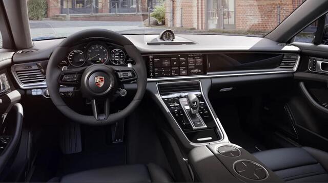 Porsche PANAMERA 4 E-Hybrid Platinum Edition