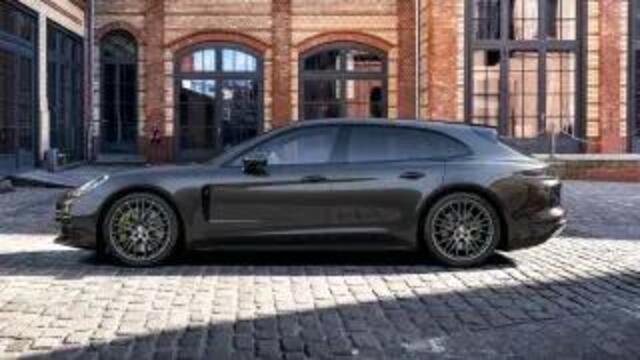 Porsche PANAMERA 4S E-Hybrid Sport Turismo