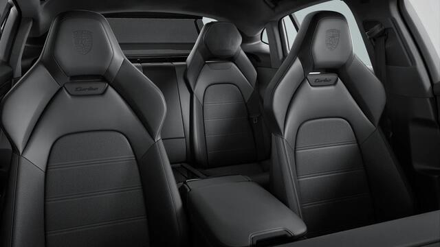 Porsche PANAMERA 4.0 Turbo E-Hybrid, PCCB, Active Ride, Burmester, 4W-best, SportDesign carbon, pano, 21", surround view, memory, sp.chrono, matrix-LED, ACC, NP280k