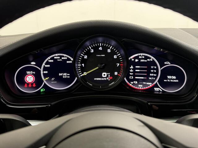 Porsche PANAMERA Sport Turismo 2.9 4 E-Hybrid Platinum Edition Massage Panoramadak Bose Softclose Luchtvering