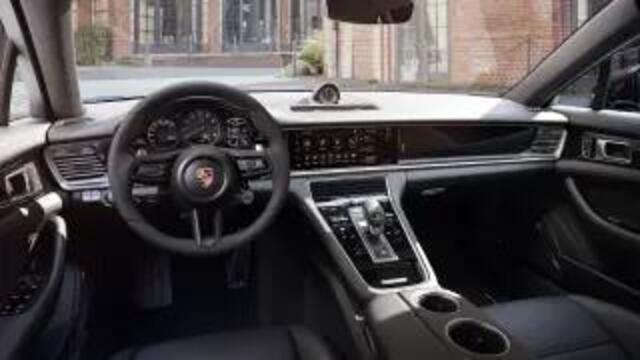 Porsche PANAMERA 4 E-Hybrid