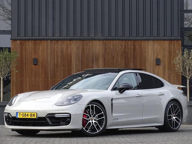 Porsche PANAMERA 4.0 V8 481PK GTS / carbon / alcantara / 360° / LED
