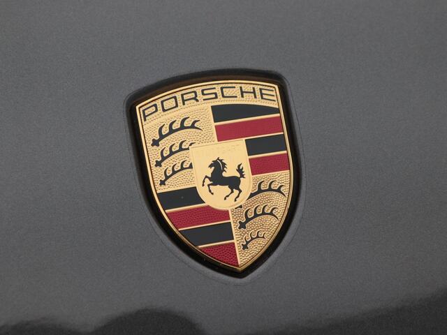 Porsche PANAMERA Sport Turismo 2.9 4 E-Hybrid 463 Pk Automaat | 360° Camera | Matrix LED | Bose Audio| Panoramadak | Trekhaak | Adaptive Cruise | Stoel Verwarming | Virtual Cockpit || 22 Inch | 115.071 Km