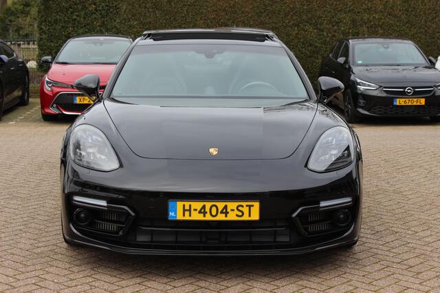 Porsche PANAMERA 2.9 4 E-Hybrid / NL Auto / 67.531 km / Panoramadak / 360Camera / Achterasbesturing / Carbon intr. / Softclose / Luchtvering / Adaptieve stoelen / 21'' / Keyless / Matrix LED / Sportdesign+Chrono / Bose / Sp