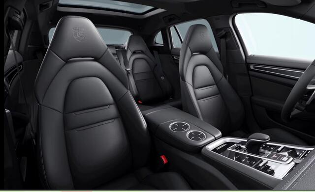 Porsche PANAMERA 4 E-Hybrid Sport Turismo Platinum Edition