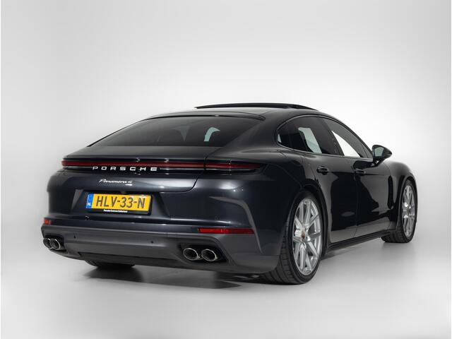 Porsche PANAMERA 4