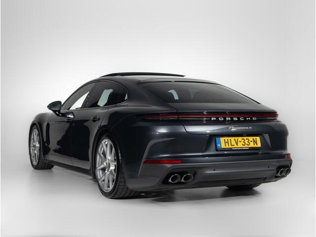 Porsche PANAMERA 4