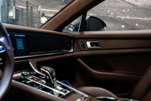 Porsche PANAMERA Sport Turismo 4.0 Turbo S E-Hybrid *Keramisch / Stoelventilatie / Vierwiel-besturing / Panorama / BOSE / Sport-uitlaatsysteem*