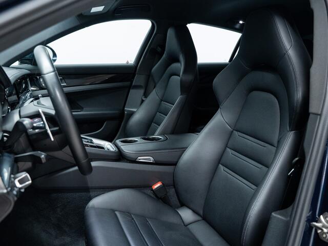 Porsche PANAMERA 4 E-Hybrid