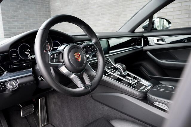 Porsche PANAMERA Sport Turismo 4S