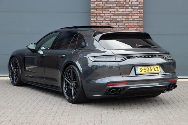 Porsche PANAMERA Sport Turismo 4.0 Turbo S E-Hybrid | 630pk | Luchtvering | Achterasbesturing | Burmester | Massage | HUD | Stoelventilatie | Panoramadak | Verwarmd Stuurwiel | ACC | Exclusive Design |