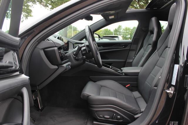 Porsche PANAMERA 2.9 4 E-Hybrid / Panoramadak / 360Camera / Adaptieve Stoelen / Matrix LED / 21'' / Bose / Sportchrono / Luchtvering / Stoelverwarming / Dodehoek / DAB / ACC