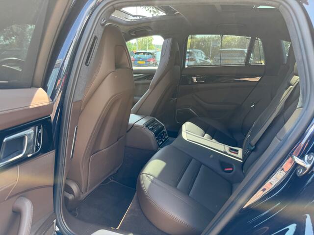 Porsche PANAMERA Sport Turismo 2.9 4S E-Hybrid / Panoramadak / 360Camera / Head-up / Achterasbesturing / Softclose / Bose / 21'' / Keyless / CarPlay / Sportdesign+Chrono / Sportuitlaat / Matrix / Dodehoek / DAB / ACC