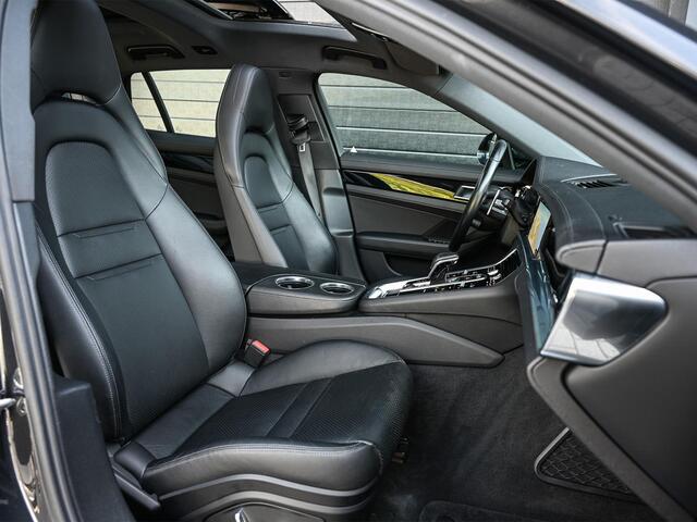 Porsche PANAMERA Sport Turismo 2.9 4S E-Hybrid | Panoramadak | NL-Auto | Camera | Adaptive Cruise | Luchtvering | Memory Seats | Stoelverwarming | Sport Chrono |