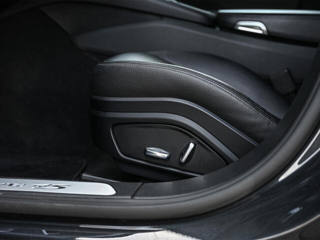Porsche PANAMERA Sport Turismo 2.9 4S E-Hybrid | Panoramadak | NL-Auto | Camera | Adaptive Cruise | Luchtvering | Memory Seats | Stoelverwarming | Sport Chrono |