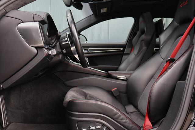 Porsche PANAMERA Sport Turismo 4.0 GTS Sport Chrono | Matrix PDLS | PASM | PDCC | Pano | Bose | Head-up | keyless | Adaptive Cruise | Surround view