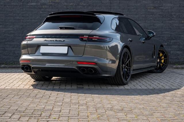 Porsche PANAMERA Sport Turismo 4.0 Turbo S E-Hybrid 680PK / Ceramic / Sports Chrono / Sport Design