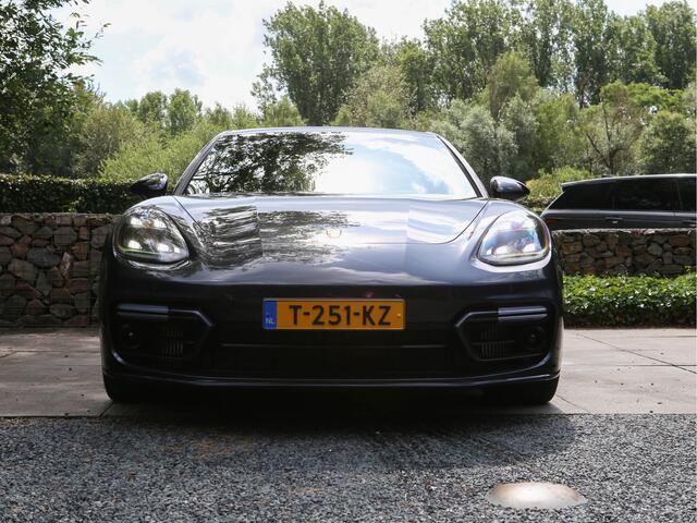 Porsche PANAMERA 4 E-Hybrid Platinum Edition