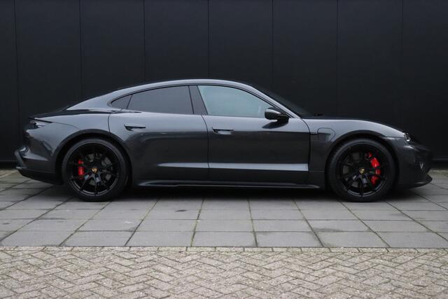 Porsche Taycan GTS 93 kWh | BOSE | HEAD-UP | SPORTSCHRONO | VIERWIEL BESTURING | PANODAK |