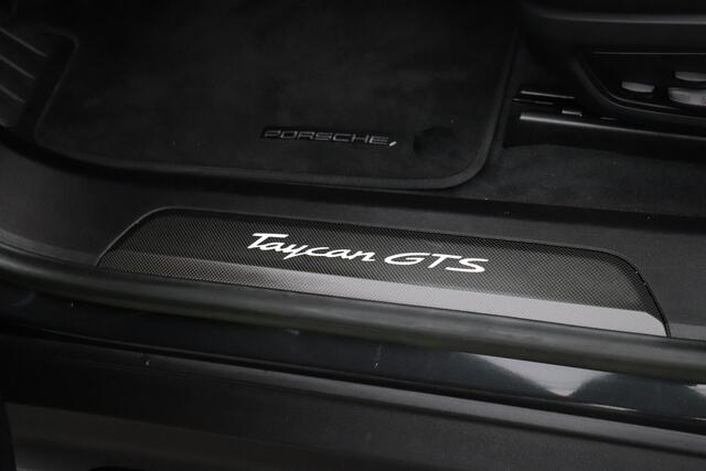 Porsche Taycan GTS 93 kWh | BOSE | HEAD-UP | SPORTSCHRONO | VIERWIEL BESTURING | PANODAK |