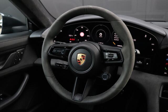 Porsche Taycan GTS 93 kWh | BOSE | HEAD-UP | SPORTSCHRONO | VIERWIEL BESTURING | PANODAK |