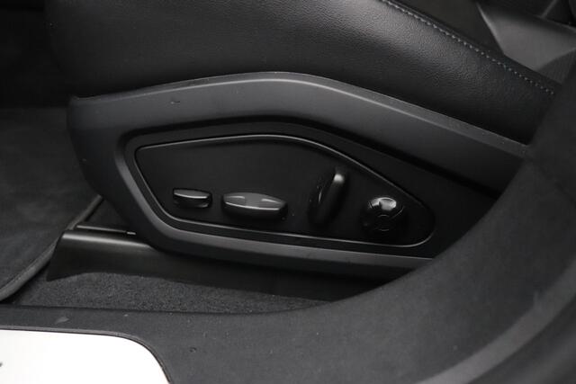Porsche Taycan Turbo 93 kWh | 626 PK | MEMORY | STOELVERW. | BOSE | SPORTCHRONO | PANO | 360° CAMERA | NAVI | CRUISE |