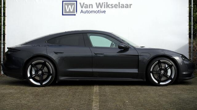 Porsche Taycan Performance 84 kWh/SportChrono/BOSE/Memory