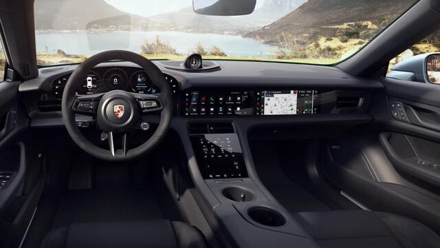 Porsche Taycan 4S Cross Turismo