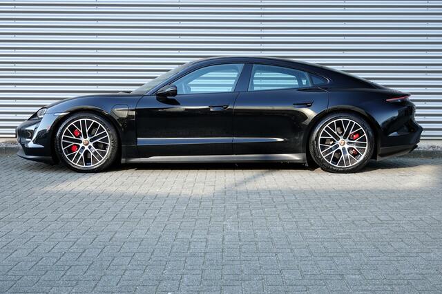 Porsche Taycan 4S Performance accu 93 kWh | Pano | Achterasbesturing | Sport Chrono | Warmtepomp | Bose |