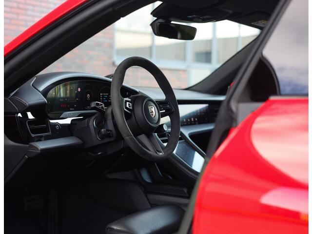 Porsche Taycan Cross Turismo 4 93 kWh *Pas.Display*Sport Chrono*Vossen*