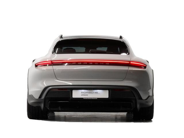 Porsche Taycan 4S Cross Turismo