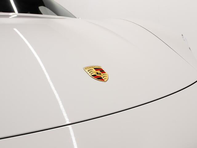 Porsche Taycan 4S Cross Turismo