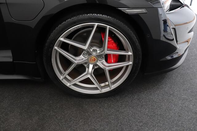 Porsche Taycan 4S Performance 84 kWh 490 PK 360*Camera Memory Sportstoelen